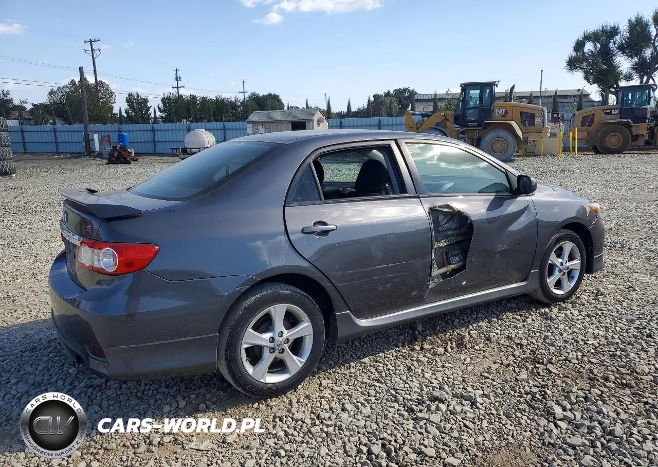 2011 Toyota Corolla S VIN:2T1BU4EE3BC676699 - 3