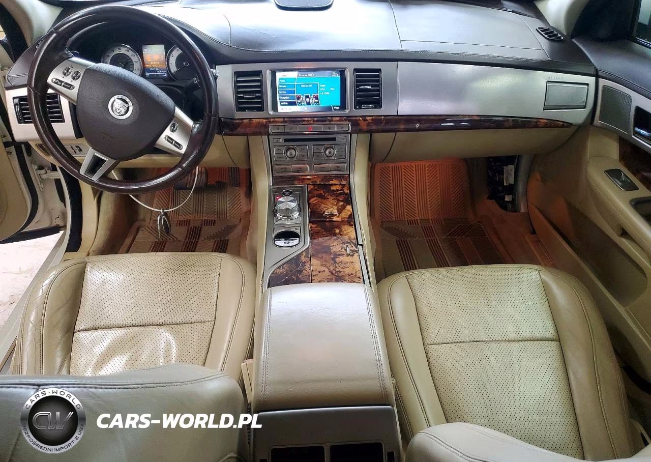 2009 Jaguar Xf Premium Luxury VIN:SAJWA06BX9HR09184 - 8