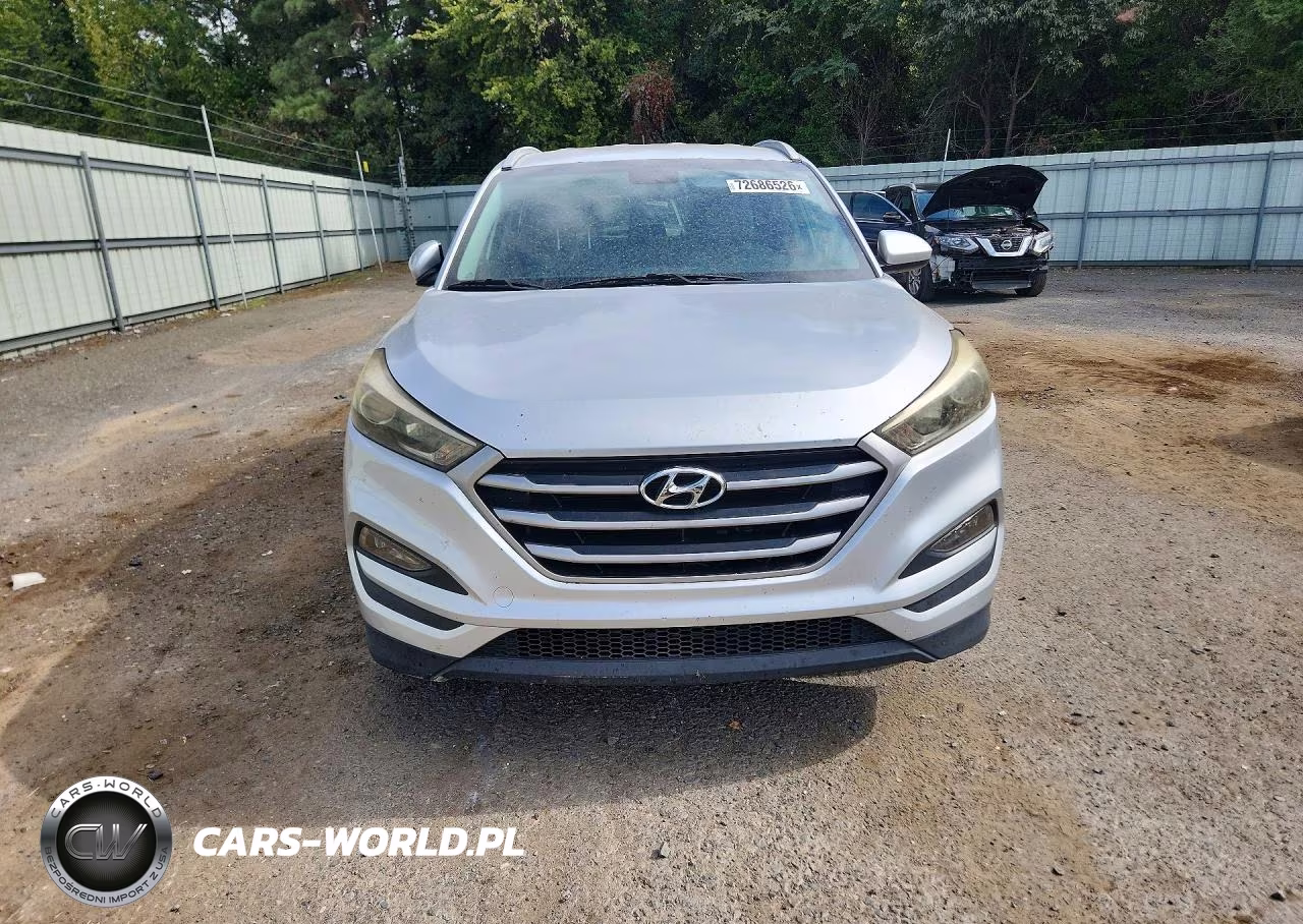 2017 Hyundai Tucson Se VIN:KM8J33A4XHU326595 - 5