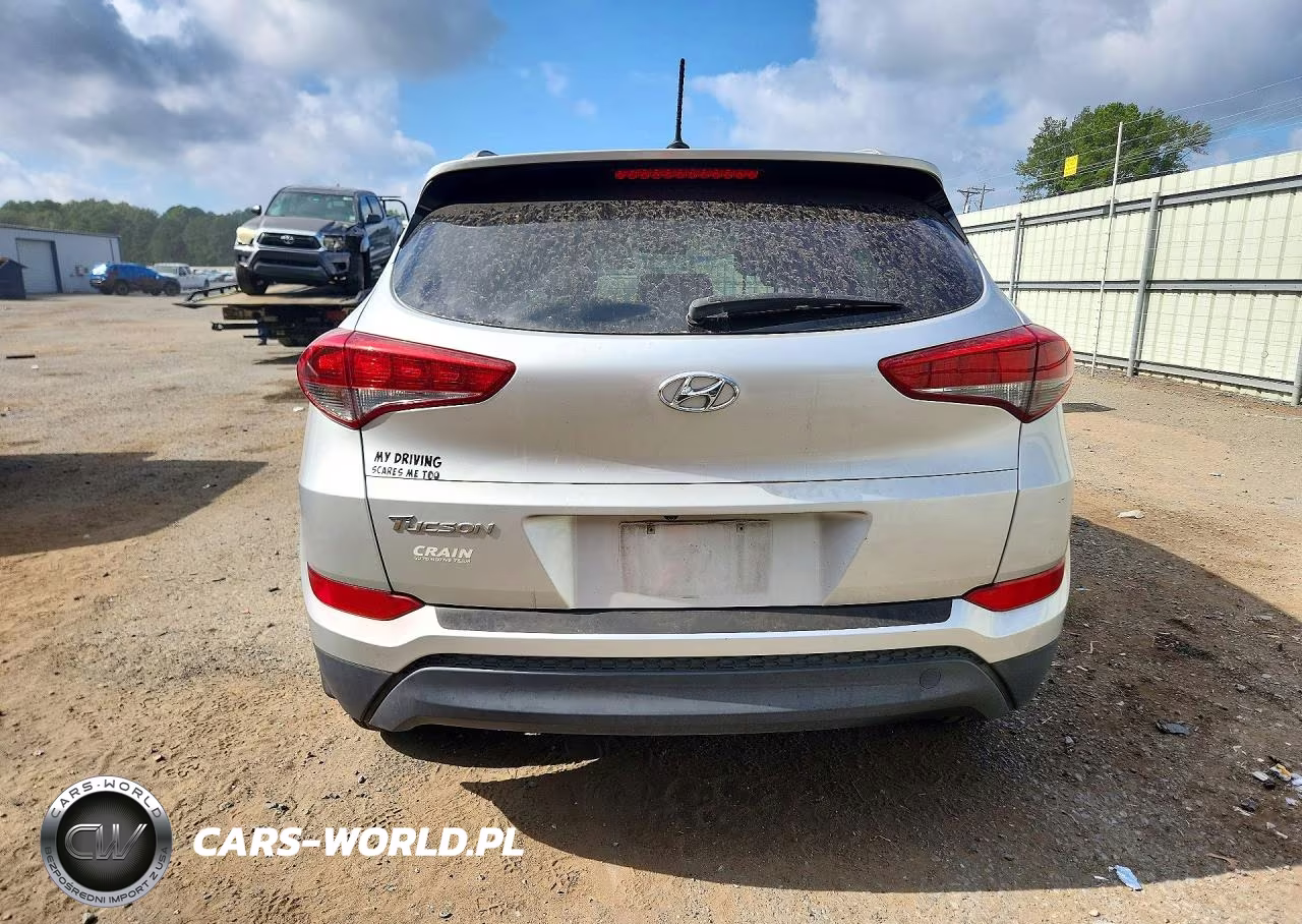 2017 Hyundai Tucson Se VIN:KM8J33A4XHU326595 - 6