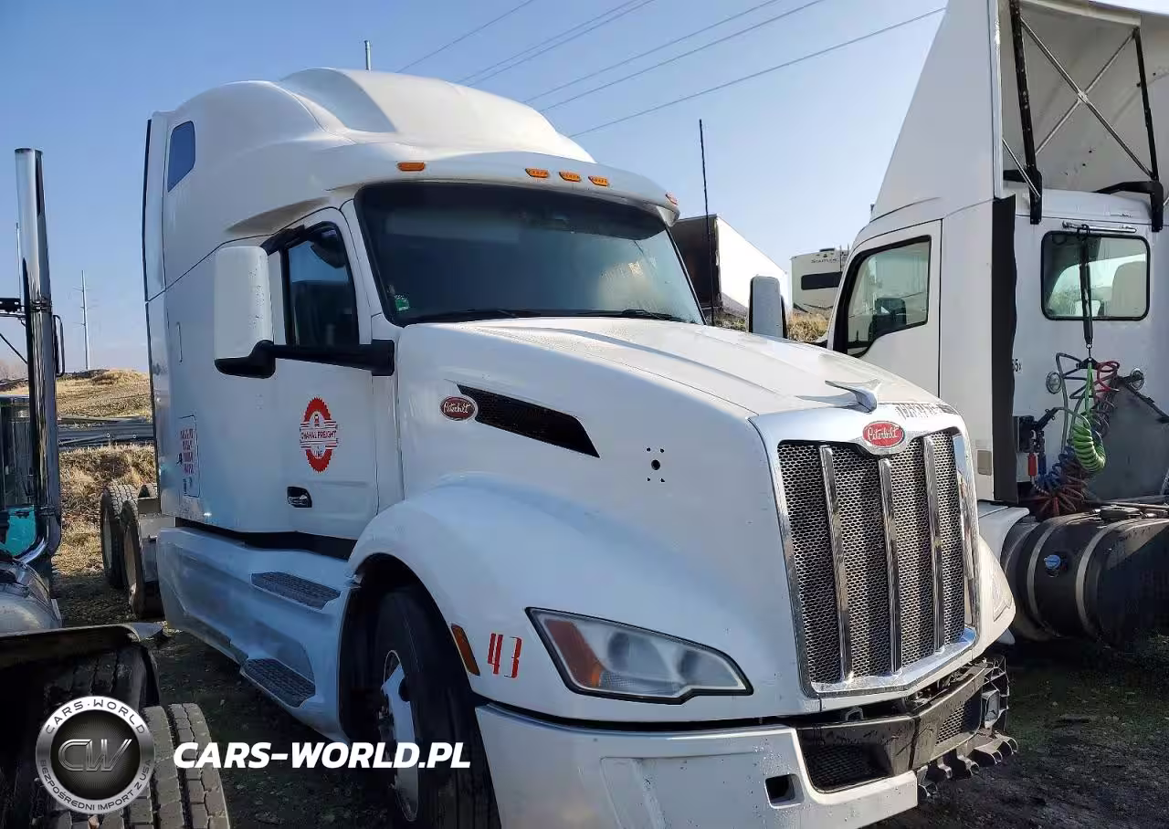 2023 Peterbilt 579 Semi Truck