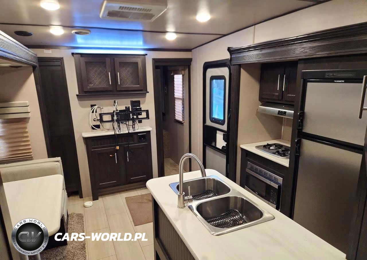 2018 Forest River Xlr Hyper Lite Camper VIN:4X4TXLF22JF165026 - 5