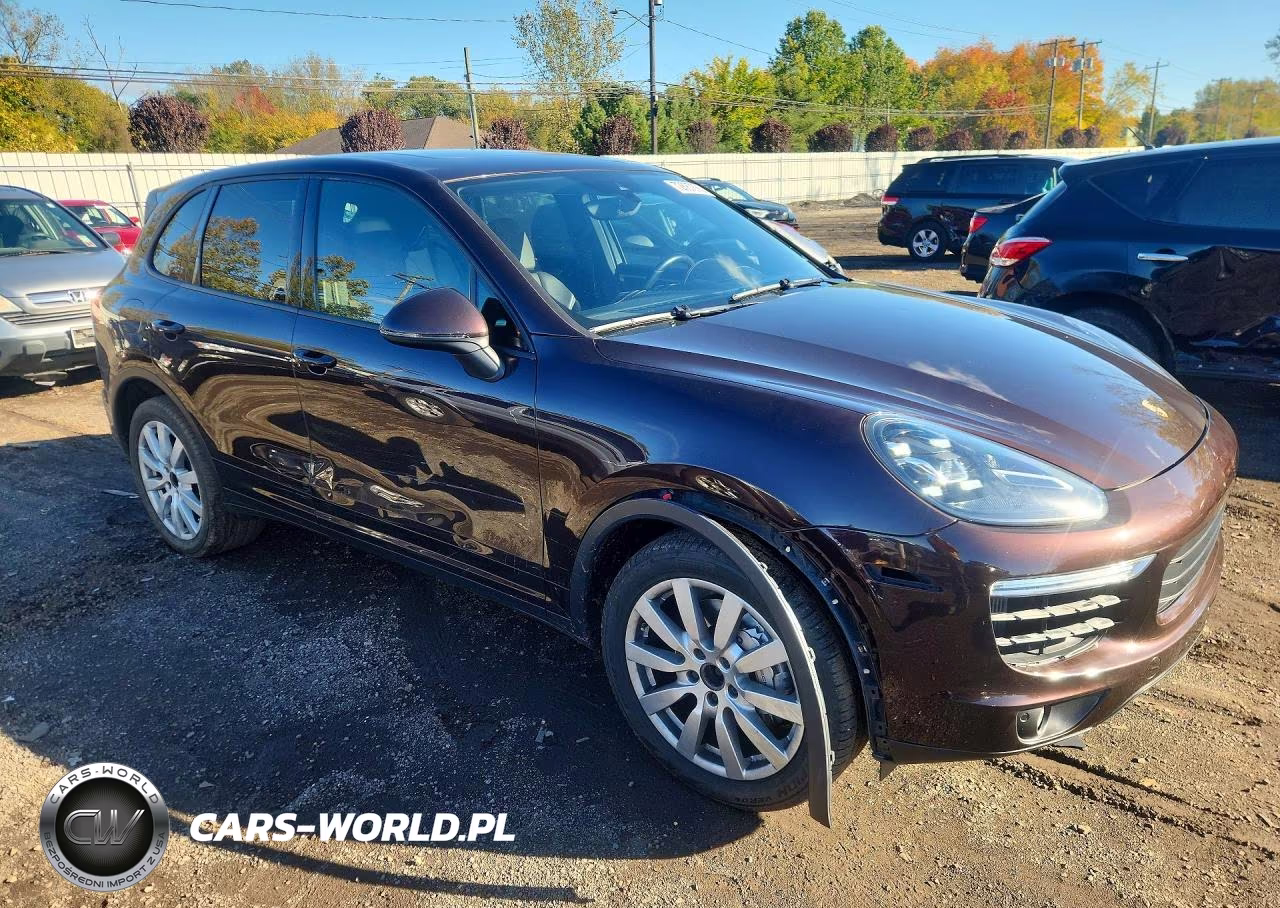 2015 Porsche Cayenne S VIN:WP1AB2A26FLA60042 - 4