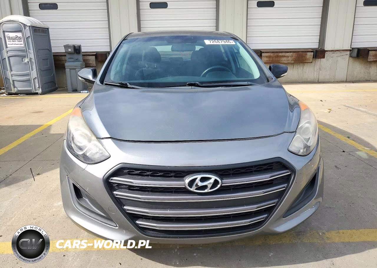 2017 Hyundai Elantra Gt Base VIN:KMHD35LH0HU384675 - 5