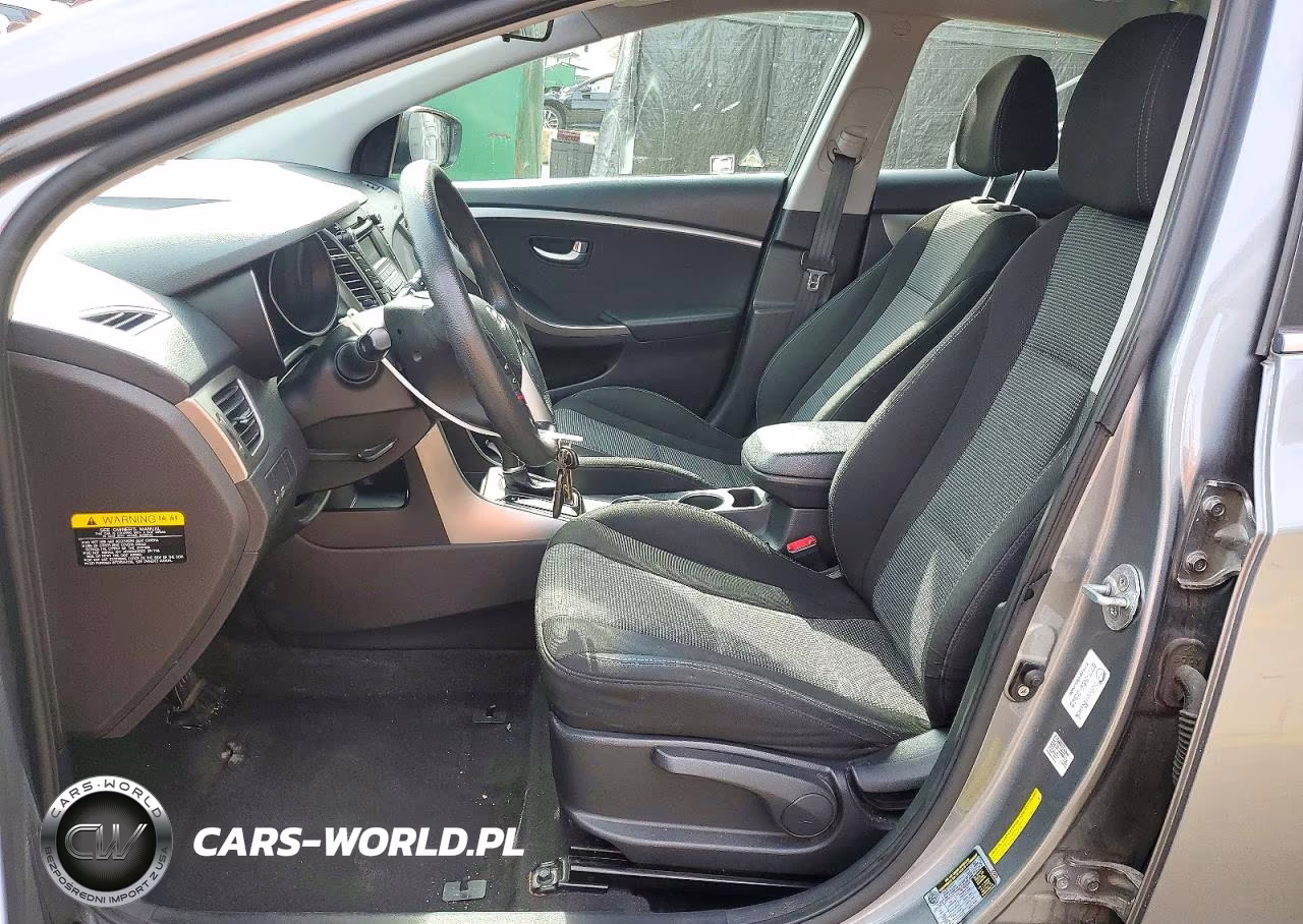 2017 Hyundai Elantra Gt Base VIN:KMHD35LH0HU384675 - 7