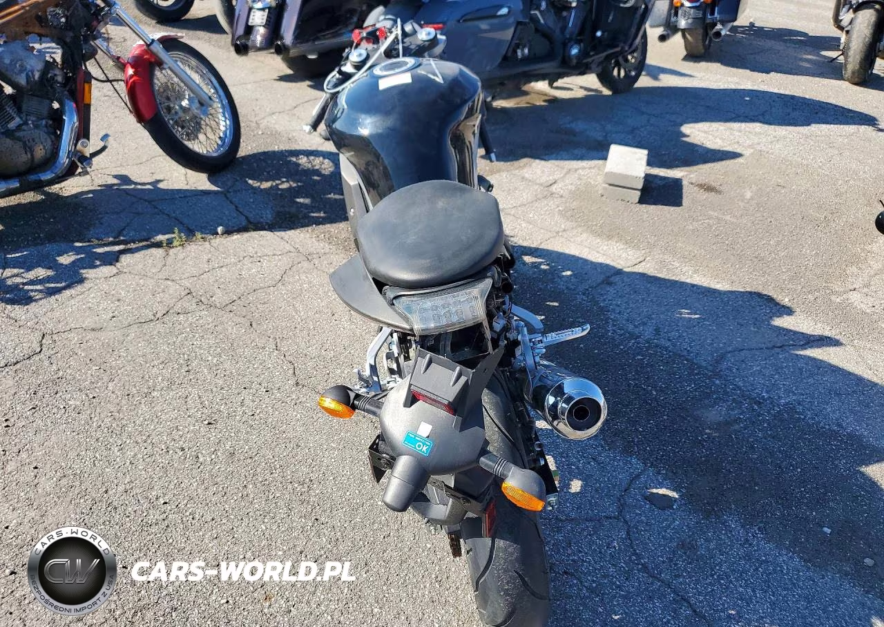 2016 Hyosung Gt250 R VIN:KM4MJ6272G1700860 - 4