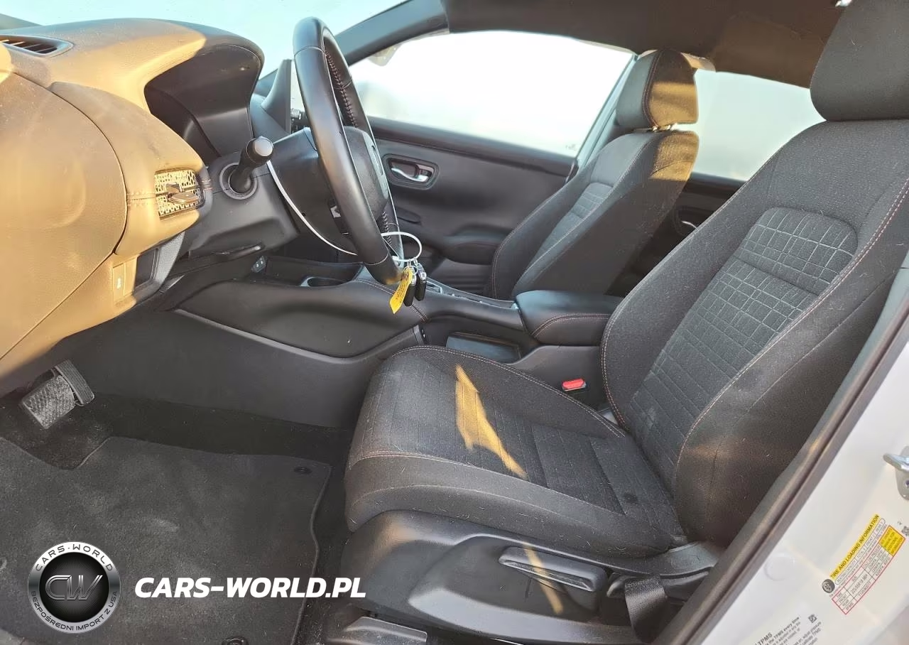 2026 Honda Hr-V Sport VIN:3CZRZ1H58TM721908 - 7