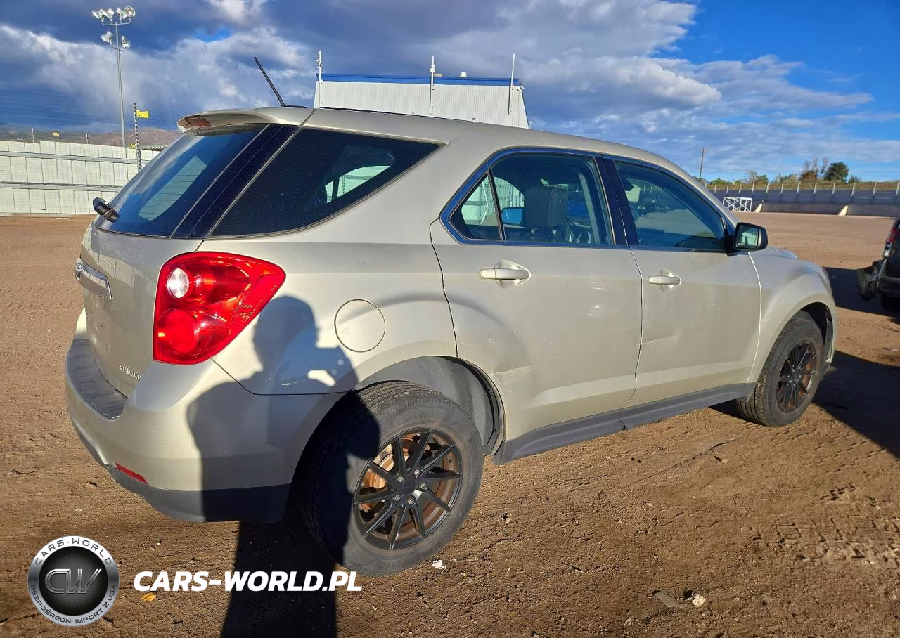 2015 Chevrolet Equinox Ls VIN:1GNFLEEK0FZ140943 - 3