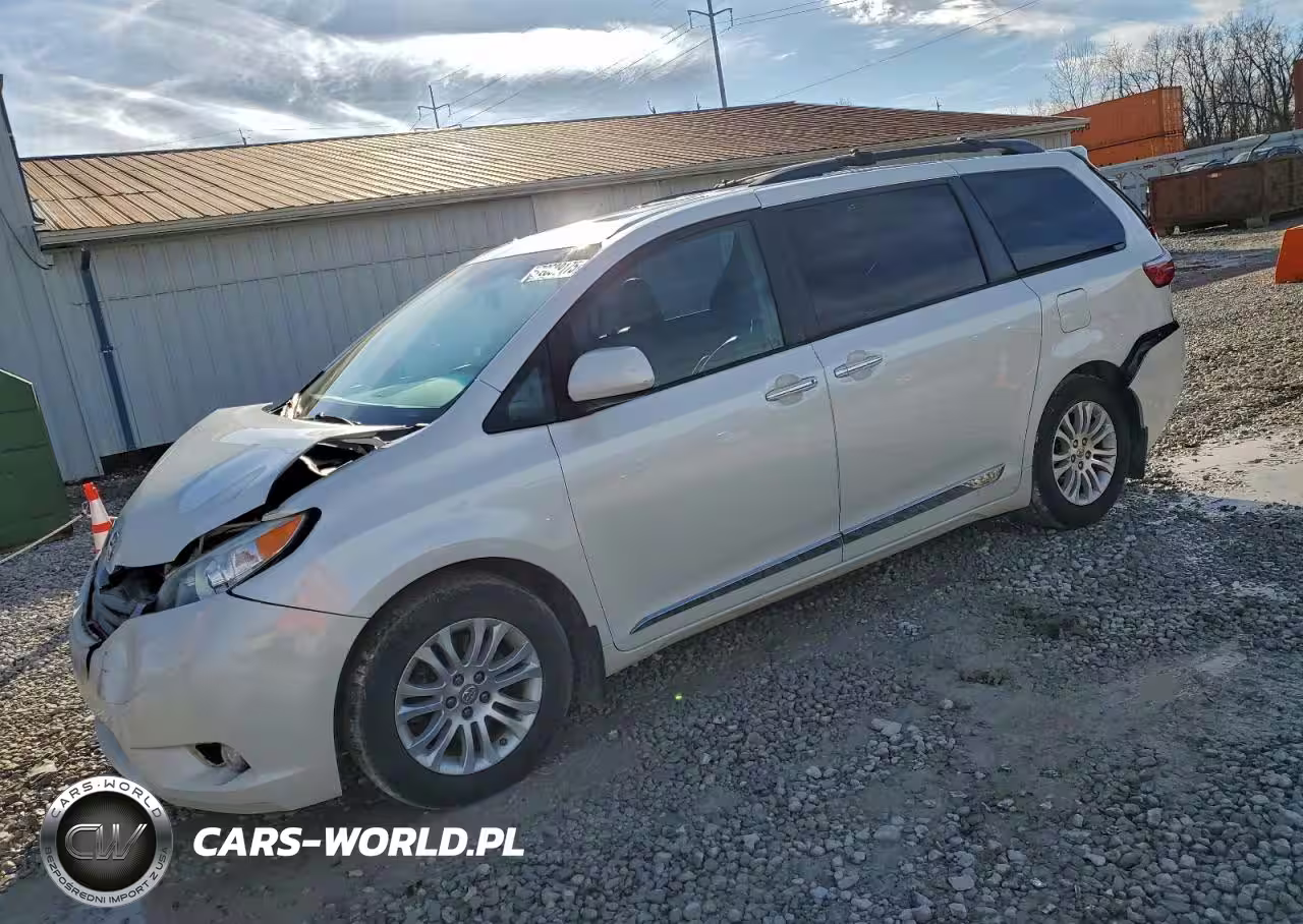2016 Toyota Sienna Xle
