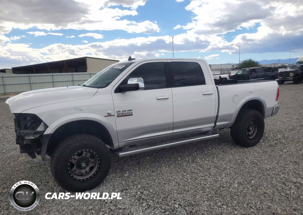 2015 Ram 3500 Laramie VIN:3C63R3EL1FG703576 - 1