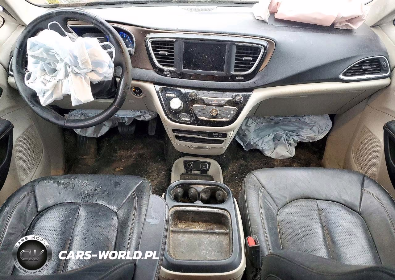 2019 Chrysler Pacifica Touring L VIN:2C4RC1BG6KR549189 - 8