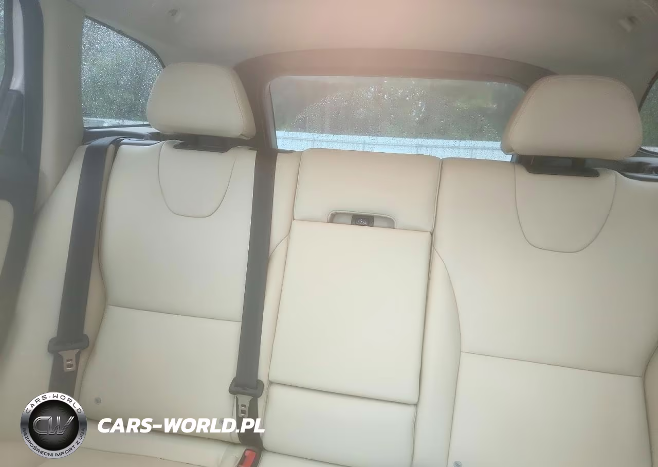 2017 Volvo Xc60 T5 Inscription VIN:YV440MDU1H2094344 - 10