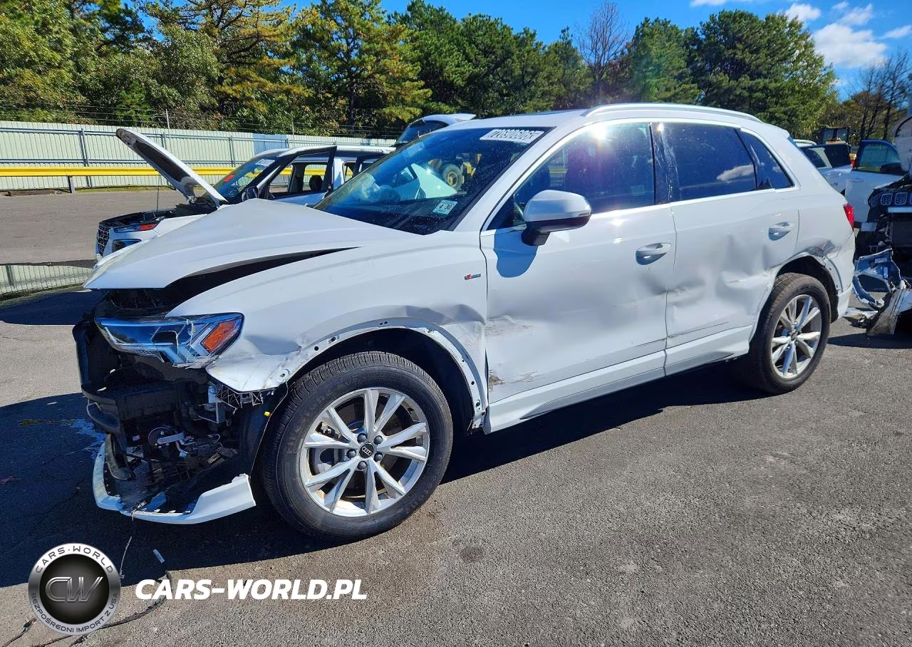2025 Audi Q3 Premium S Line 45 VIN:WA1DECF33S1062750 - 1