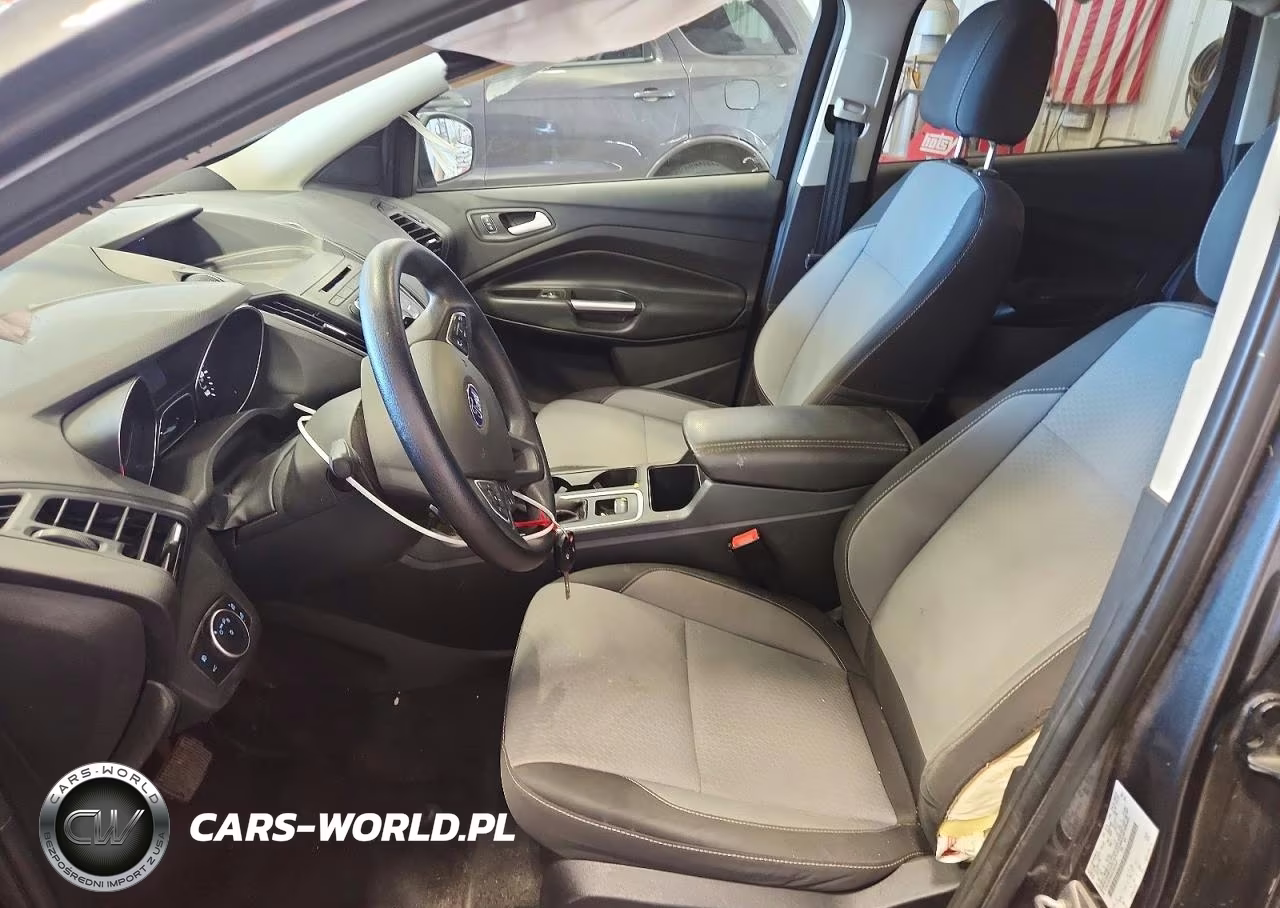 2017 Ford Escape Se VIN:1FMCU9G92HUB67681 - 7