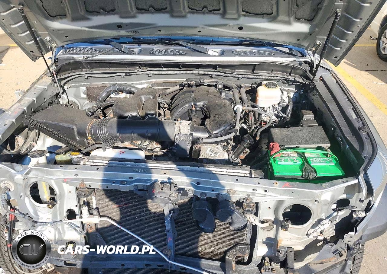 2012 Toyota Fj Cruiser Base VIN:JTEBU4BF2CK118870 - 12