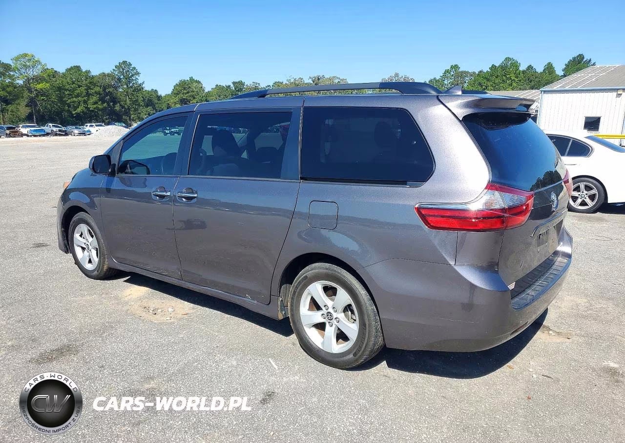 2020 Toyota Sienna Le VIN:5TDKZ3DC3LS064636 - 2