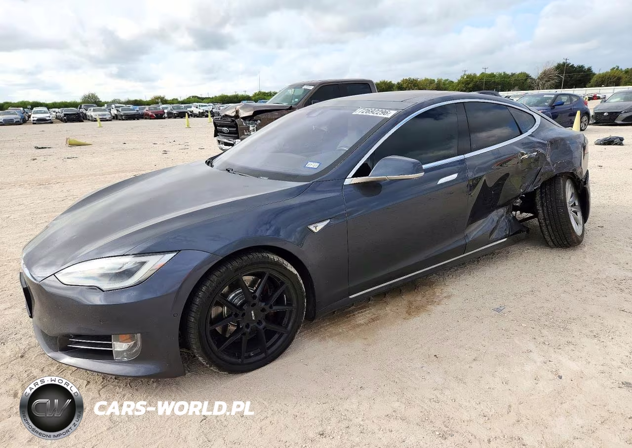 2016 Tesla Model S VIN:5YJSA1E27GF153511 - 1