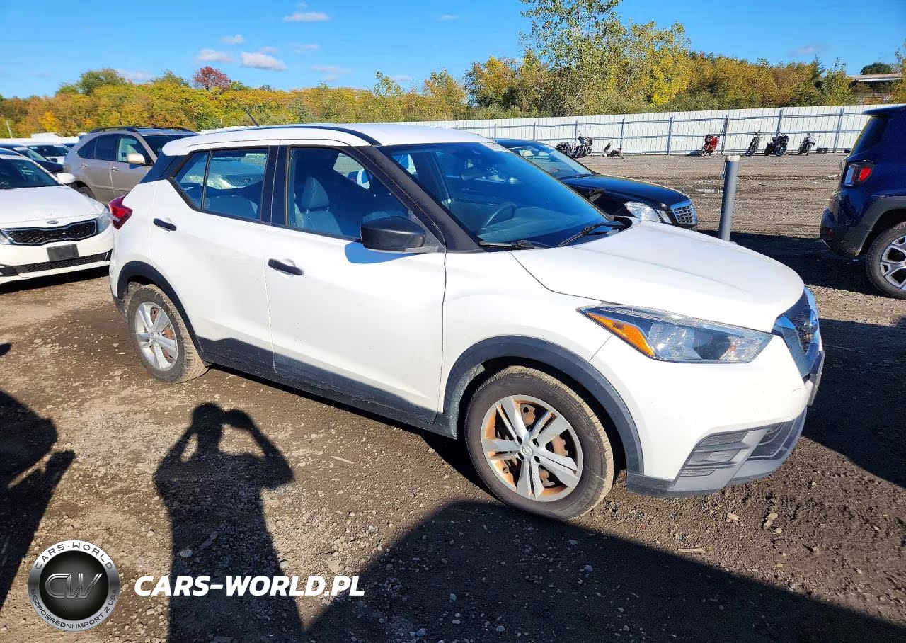 2020 Nissan Kicks S VIN:3N1CP5BV0LL478282 - 4