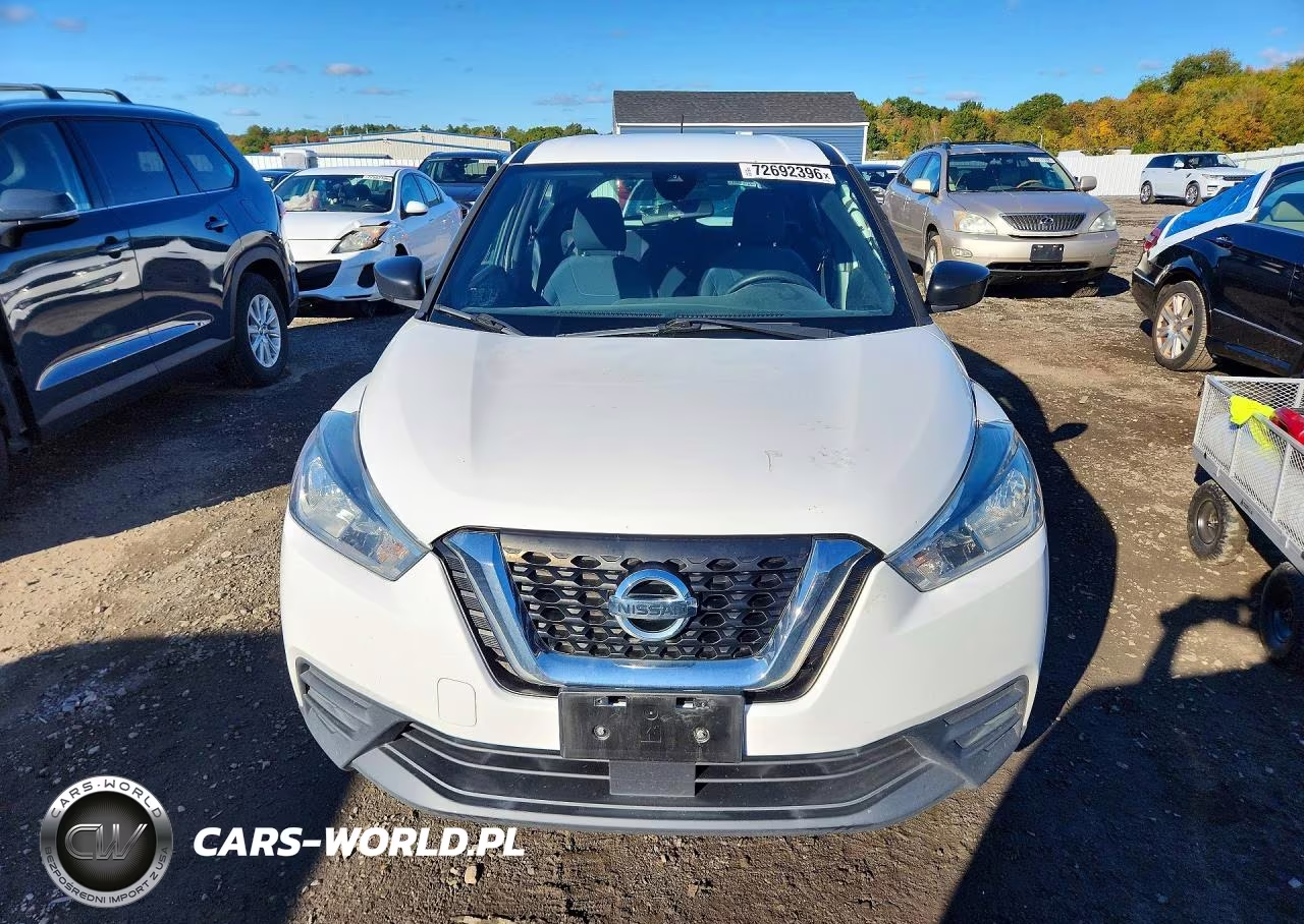 2020 Nissan Kicks S VIN:3N1CP5BV0LL478282 - 5