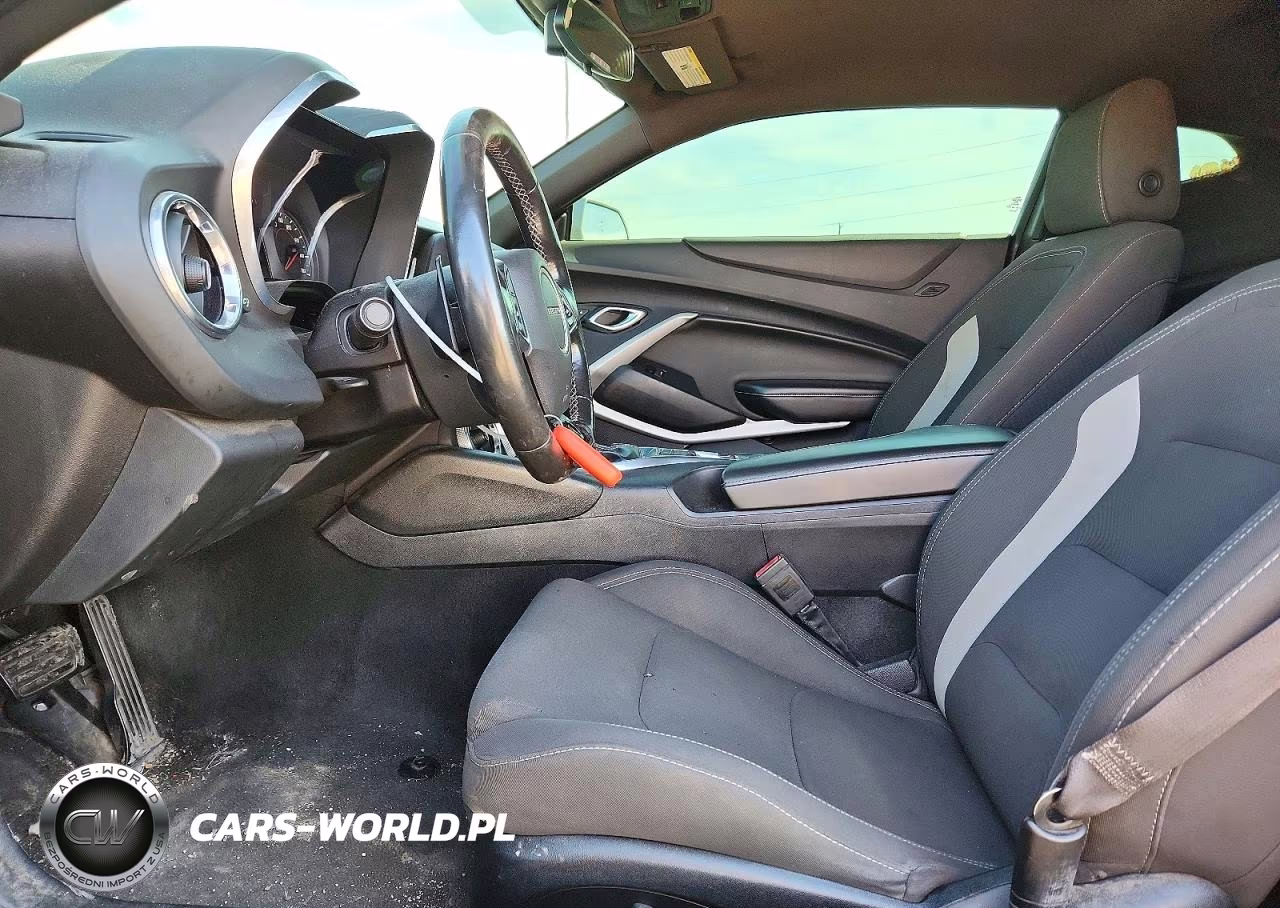 2018 Chevrolet Camaro Lt VIN:1G1FB1RX4J0108299 - 7