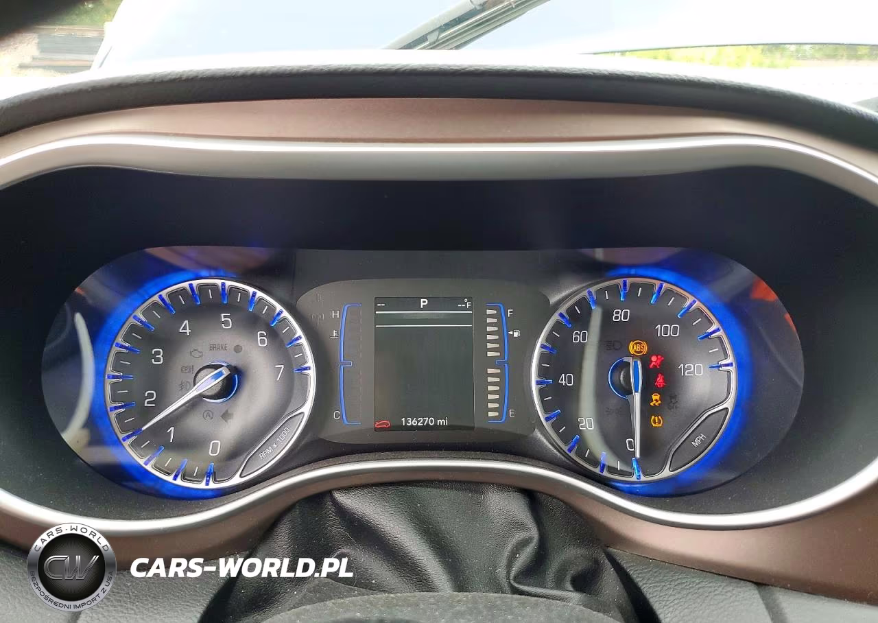 2019 Chrysler Pacifica Touring L VIN:2C4RC1BG6KR554537 - 9