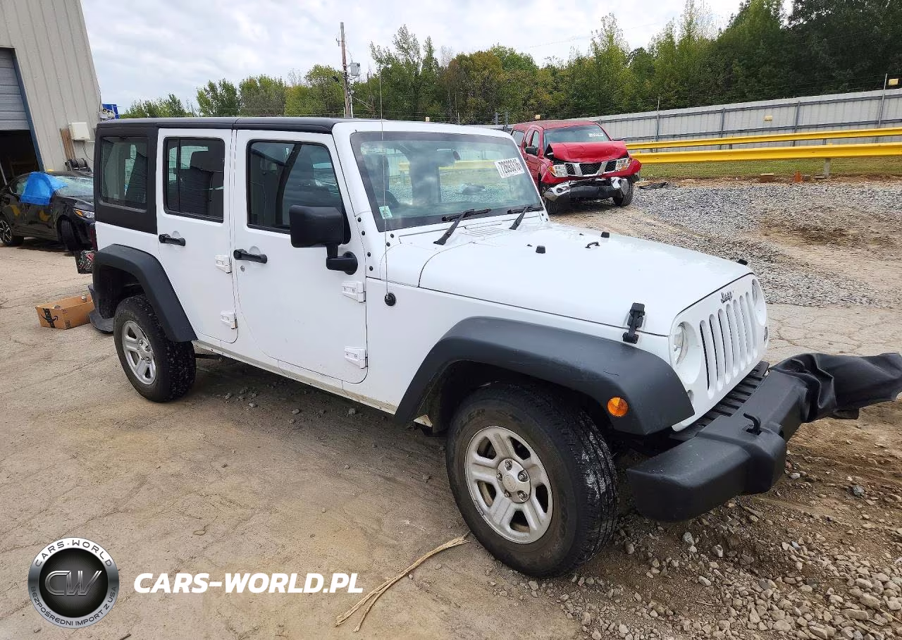 2015 Jeep Wrangler Unlimited Sport VIN:1C4BJWKG4FL632204 - 4