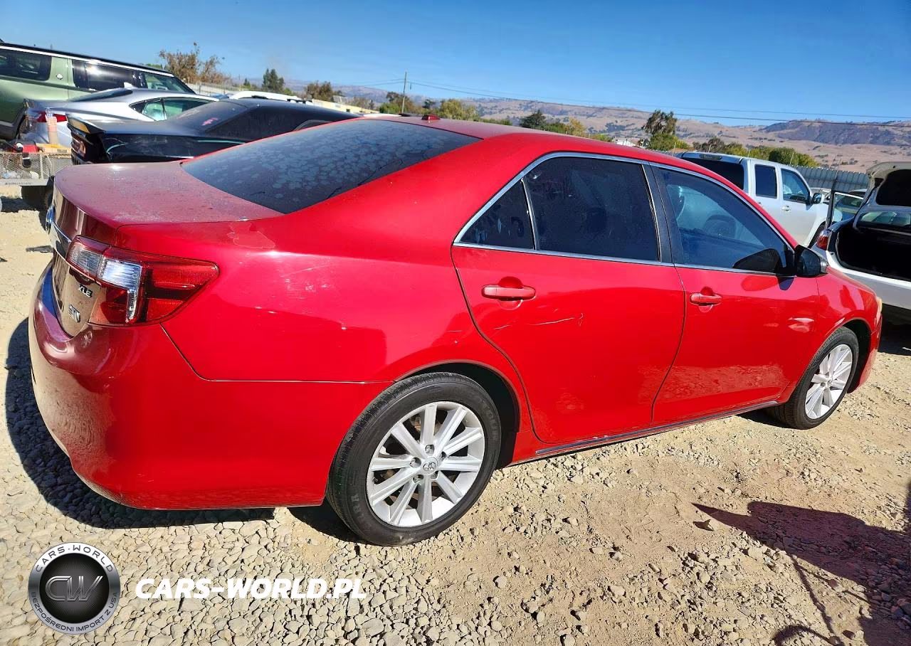 2014 Toyota Camry Hybrid Xle VIN:4T1BD1FK6EU122983 - 3