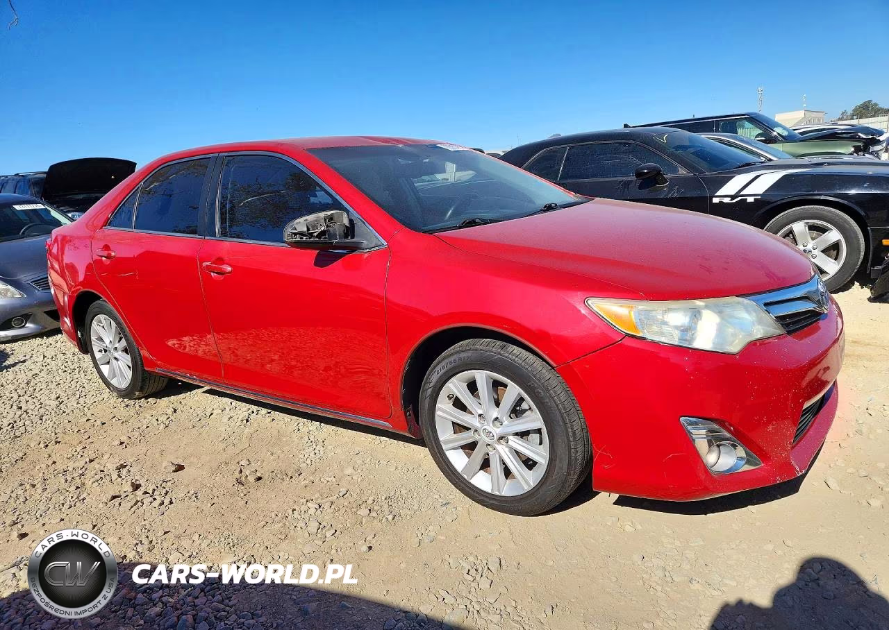 2014 Toyota Camry Hybrid Xle VIN:4T1BD1FK6EU122983 - 4