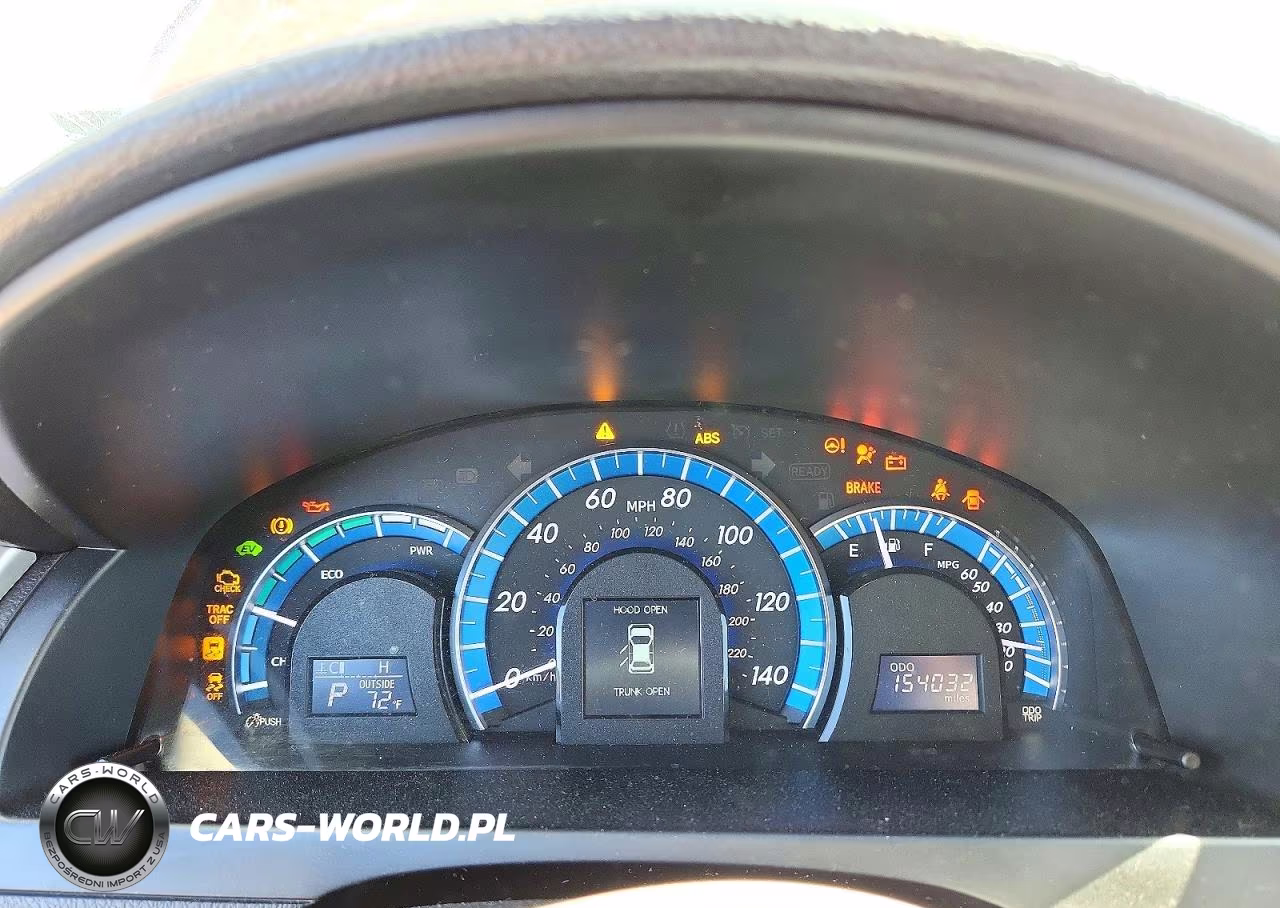 2014 Toyota Camry Hybrid Xle VIN:4T1BD1FK6EU122983 - 9
