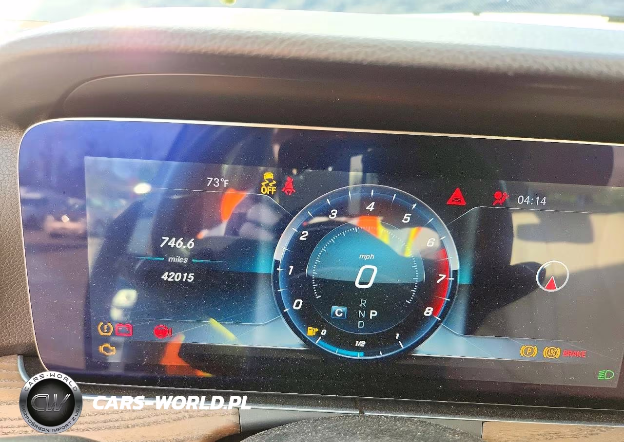 2020 Mercedes-Benz E 350 4Matic VIN:WDDZF8EBXLA716679 - 9