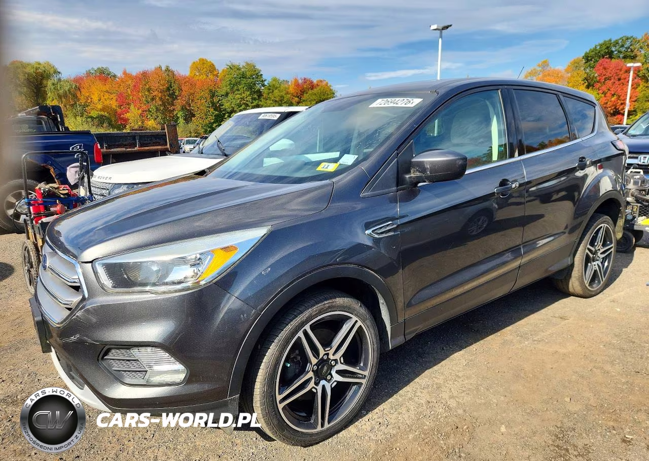 2017 Ford Escape Se VIN:1FMCU9GD4HUB93641 - 1