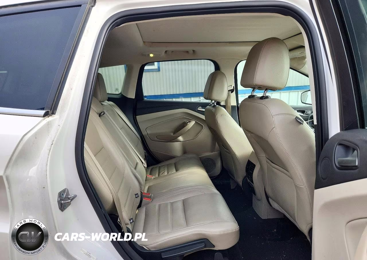 2017 Ford Escape Titanium VIN:1FMCU9J97HUA35413 - 10