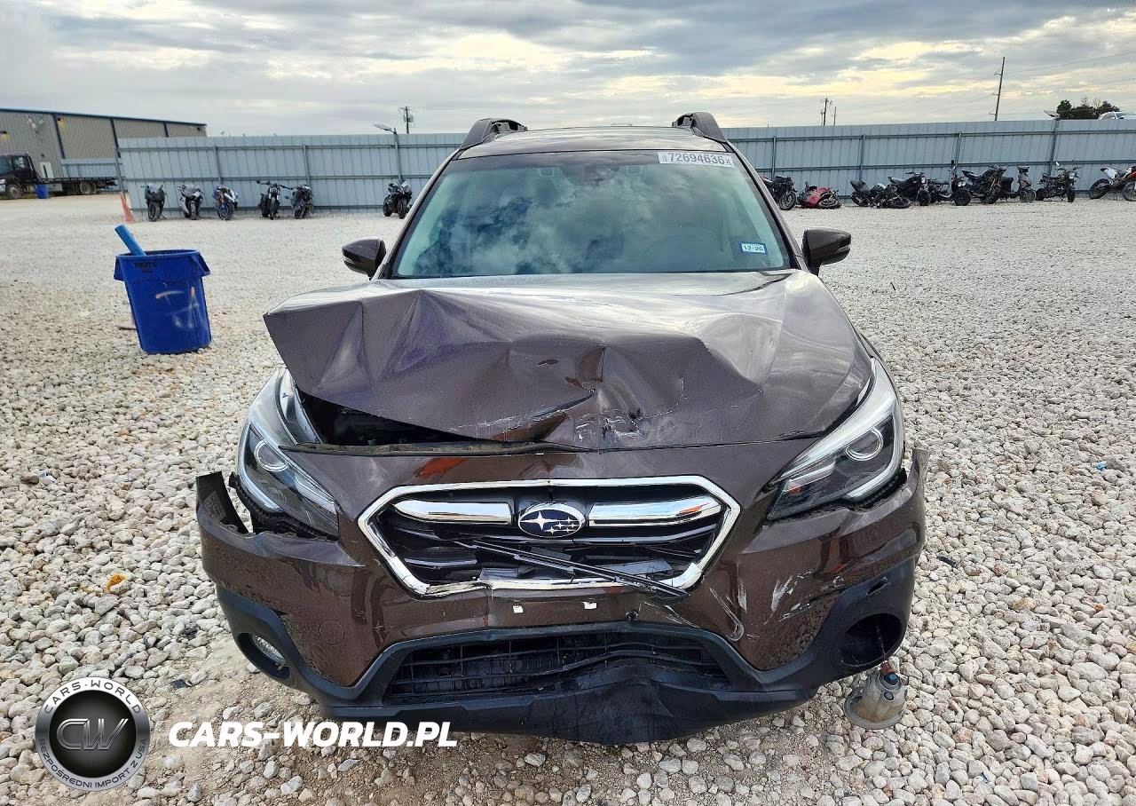 2019 Subaru Outback 3.6R Limited VIN:4S4BSENC6K3270723 - 5