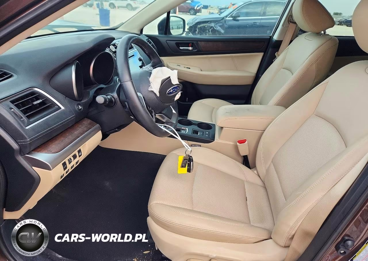 2019 Subaru Outback 3.6R Limited VIN:4S4BSENC6K3270723 - 7