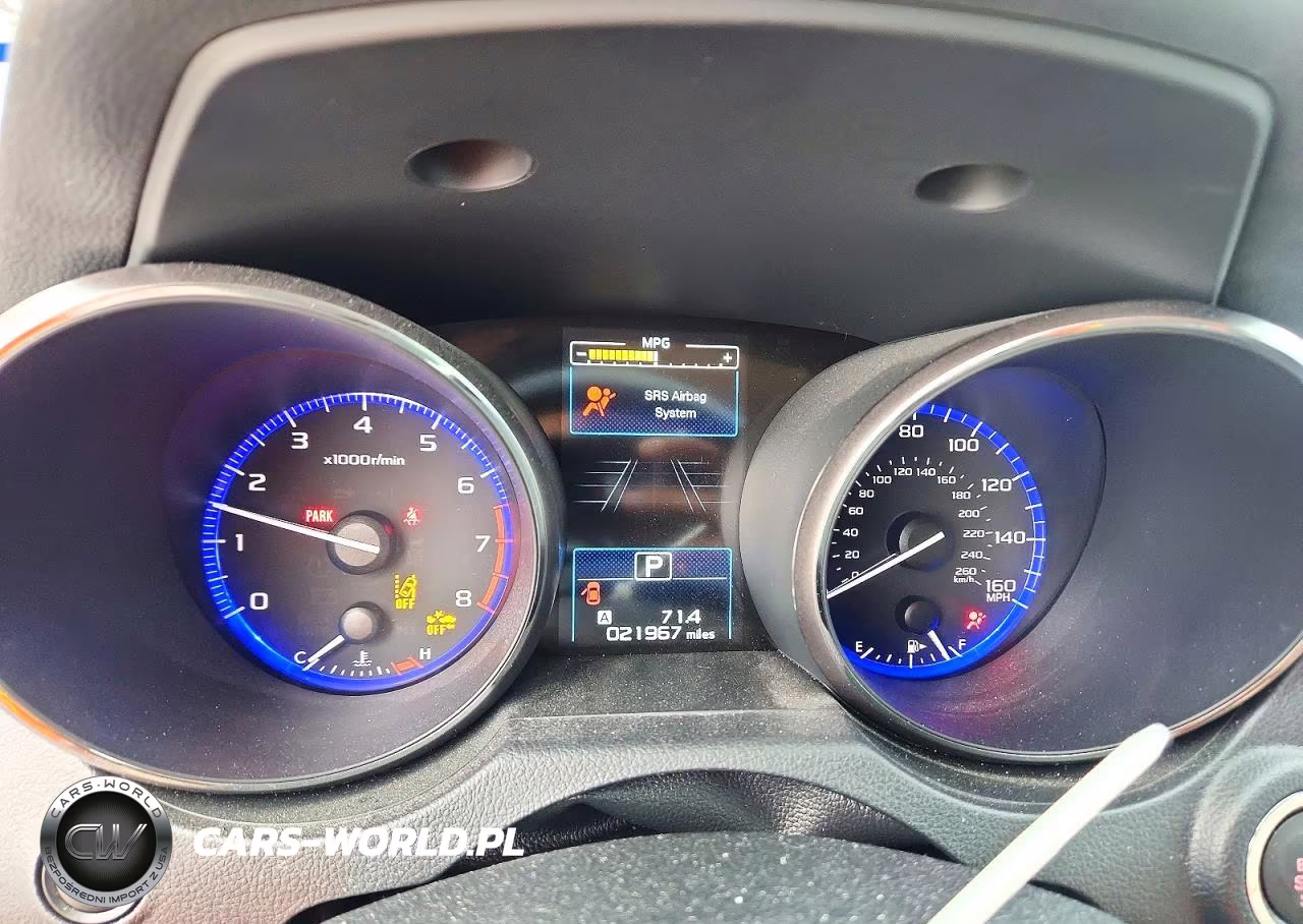 2019 Subaru Outback 3.6R Limited VIN:4S4BSENC6K3270723 - 9