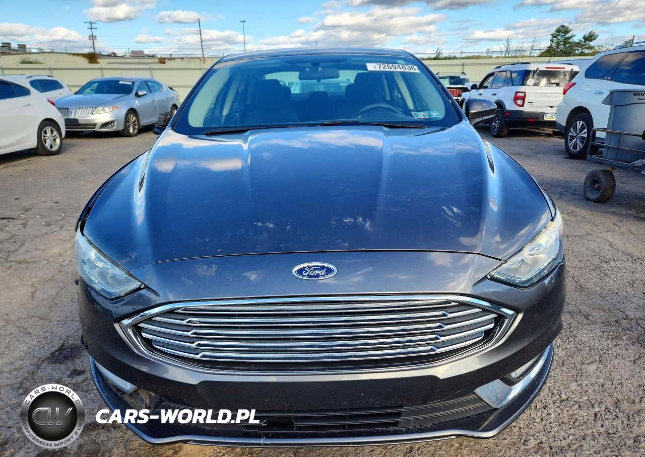 2017 Ford Fusion Se VIN:3FA6P0G79HR136900 - 5