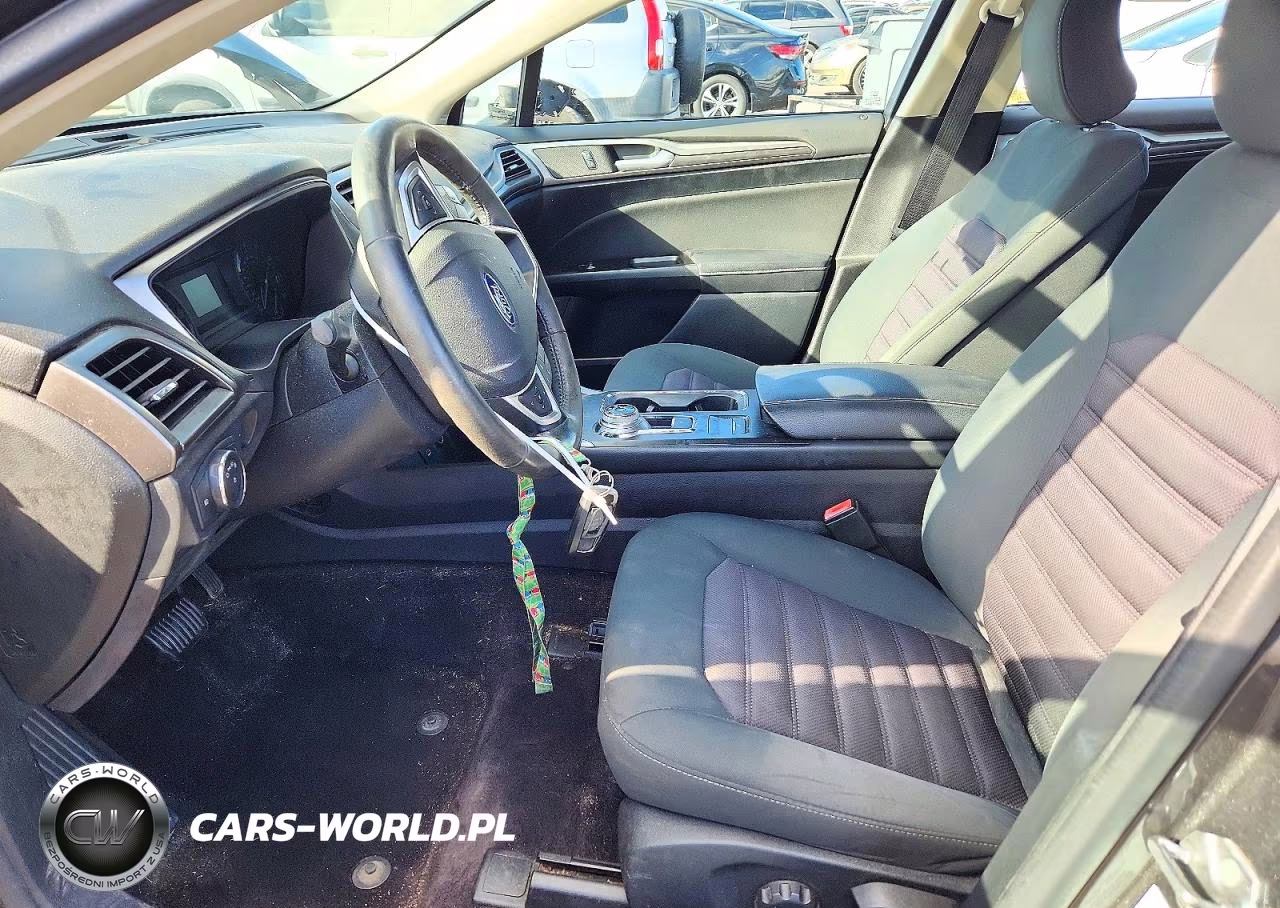 2017 Ford Fusion Se VIN:3FA6P0G79HR136900 - 7
