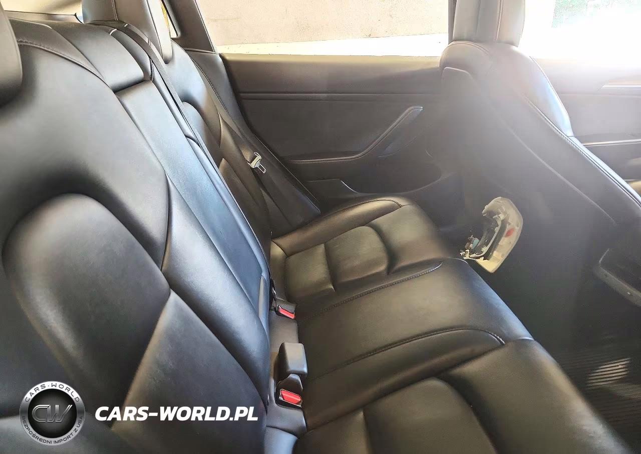 2022 Tesla Model 3 VIN:5YJ3E1EB5NF290940 - 10