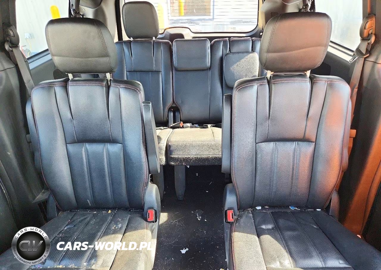2019 Dodge Grand Caravan Gt VIN:2C4RDGEG8KR521194 - 10