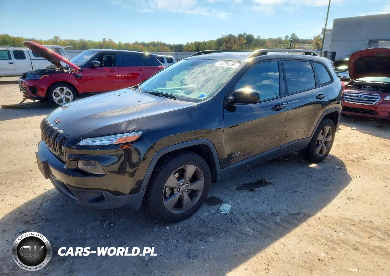 2016 Jeep Cherokee Latitude VIN:1C4PJMCB9GW317198 - 1
