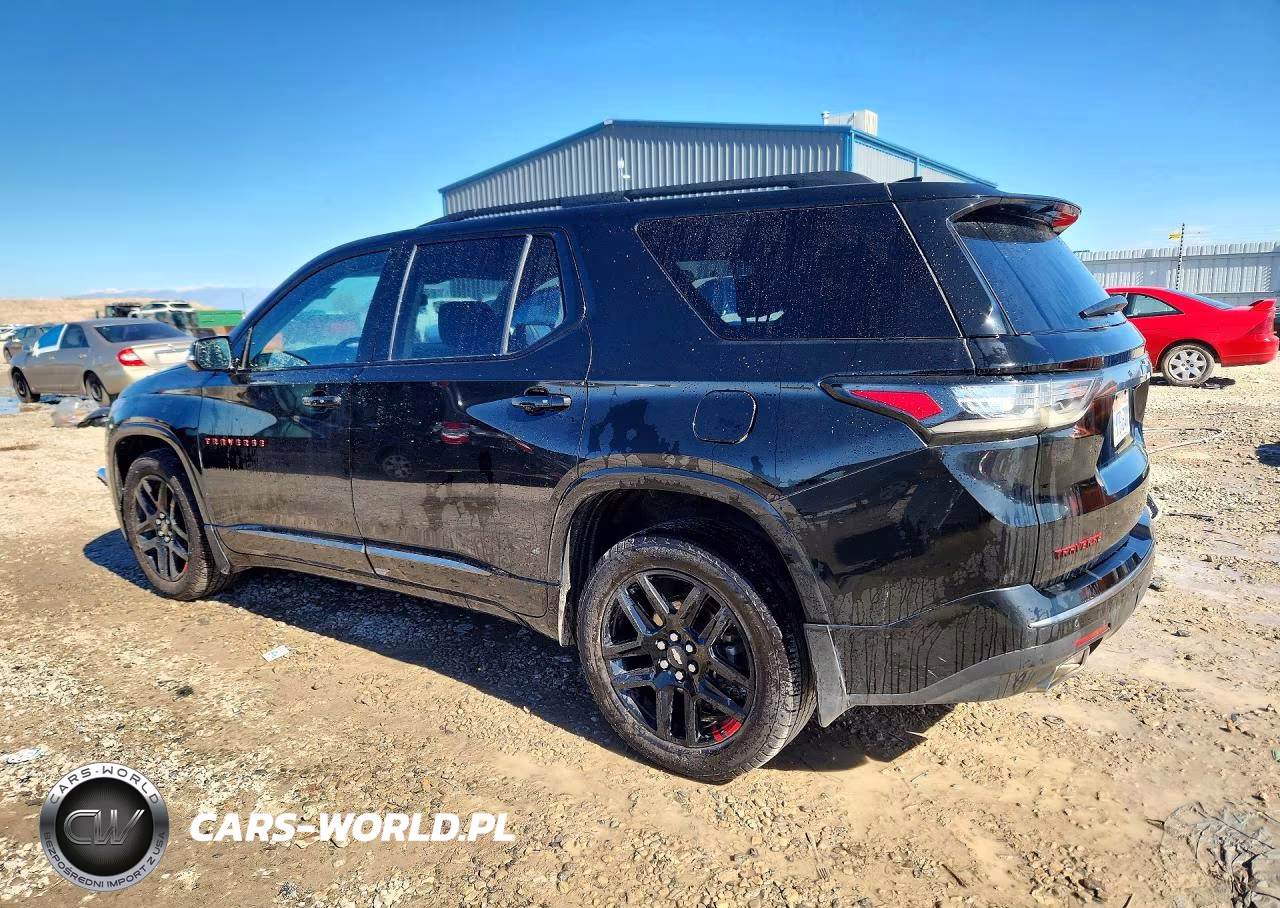 2020 Chevrolet Traverse Premier VIN:1GNEVKKWXLJ133682 - 2