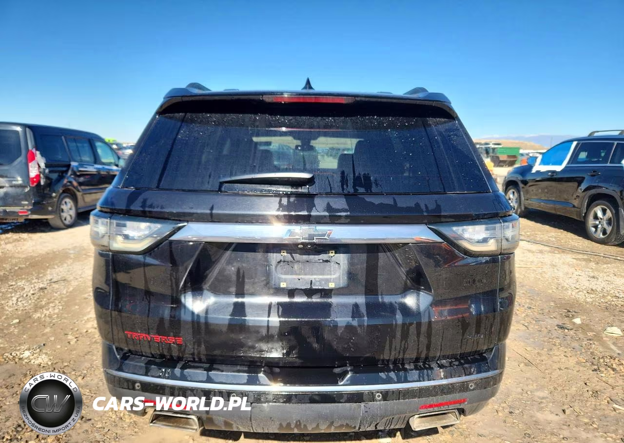 2020 Chevrolet Traverse Premier VIN:1GNEVKKWXLJ133682 - 6