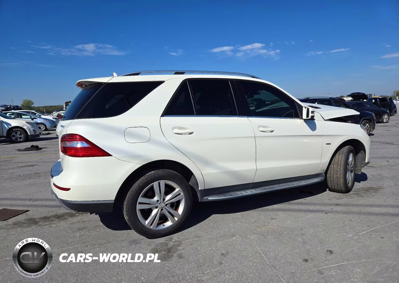 2012 Mercedes-Benz Ml 350 4Matic VIN:4JGDA5HBXCA063859 - 3