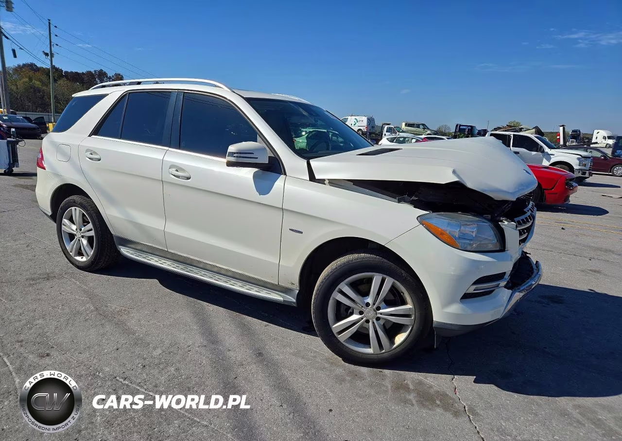 2012 Mercedes-Benz Ml 350 4Matic VIN:4JGDA5HBXCA063859 - 4