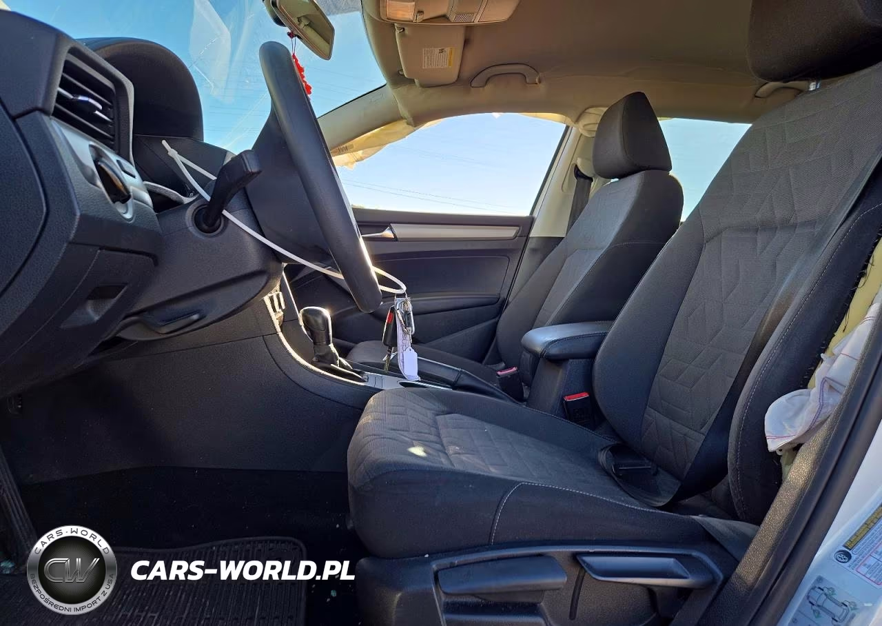 2020 Volkswagen Passat S VIN:1VWAA7A38LC017521 - 7