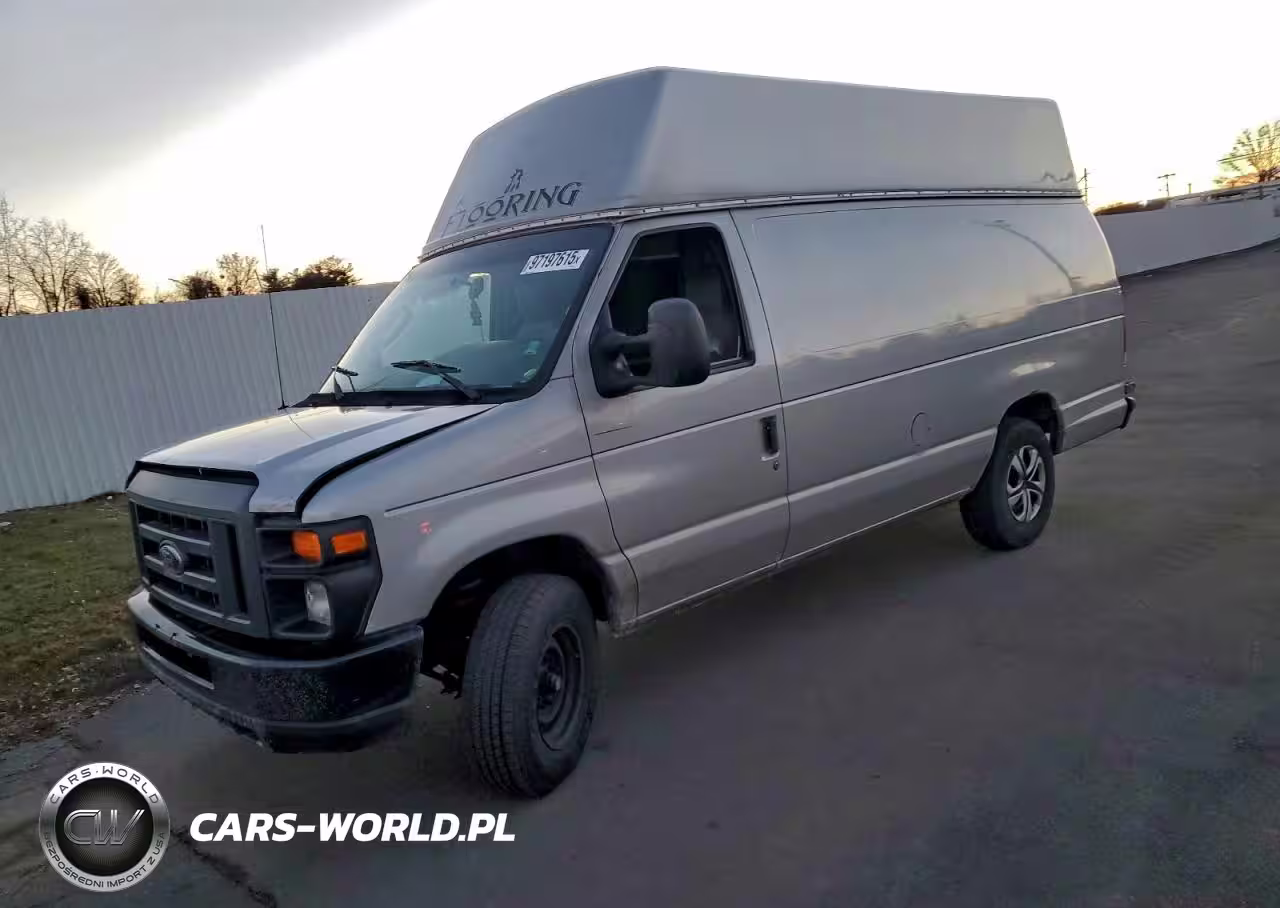 2013 Ford Econoline E250 Van