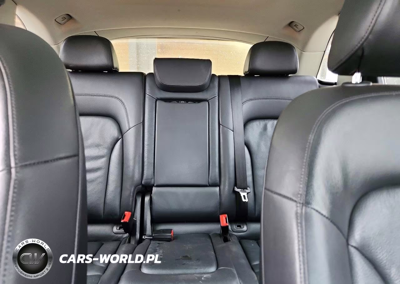 2016 Audi Q5 Premium Plus VIN:WA1L2AFP2GA090915 - 10