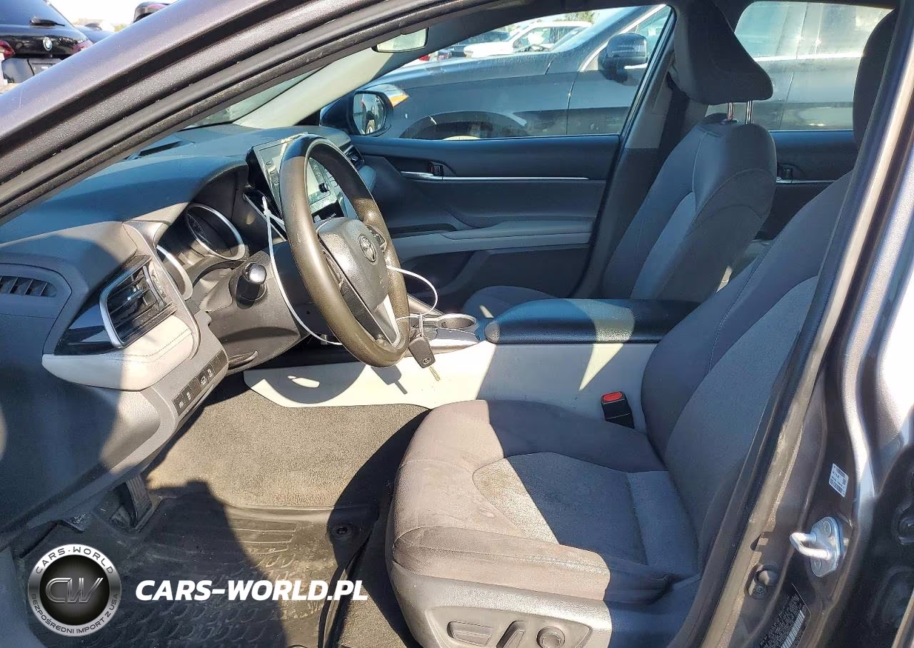 2021 Toyota Camry Le VIN:4T1C11AK1MU542928 - 7