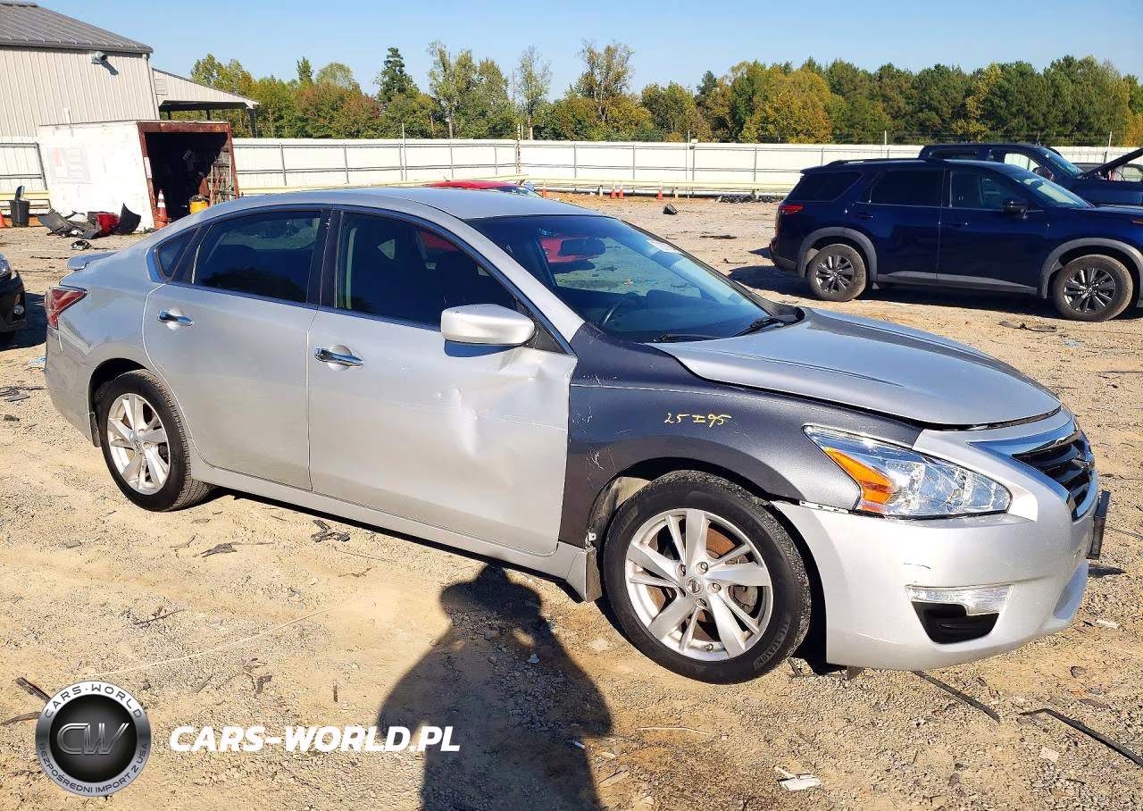 2014 Nissan Altima Sv VIN:1N4AL3AP8EC133996 - 4