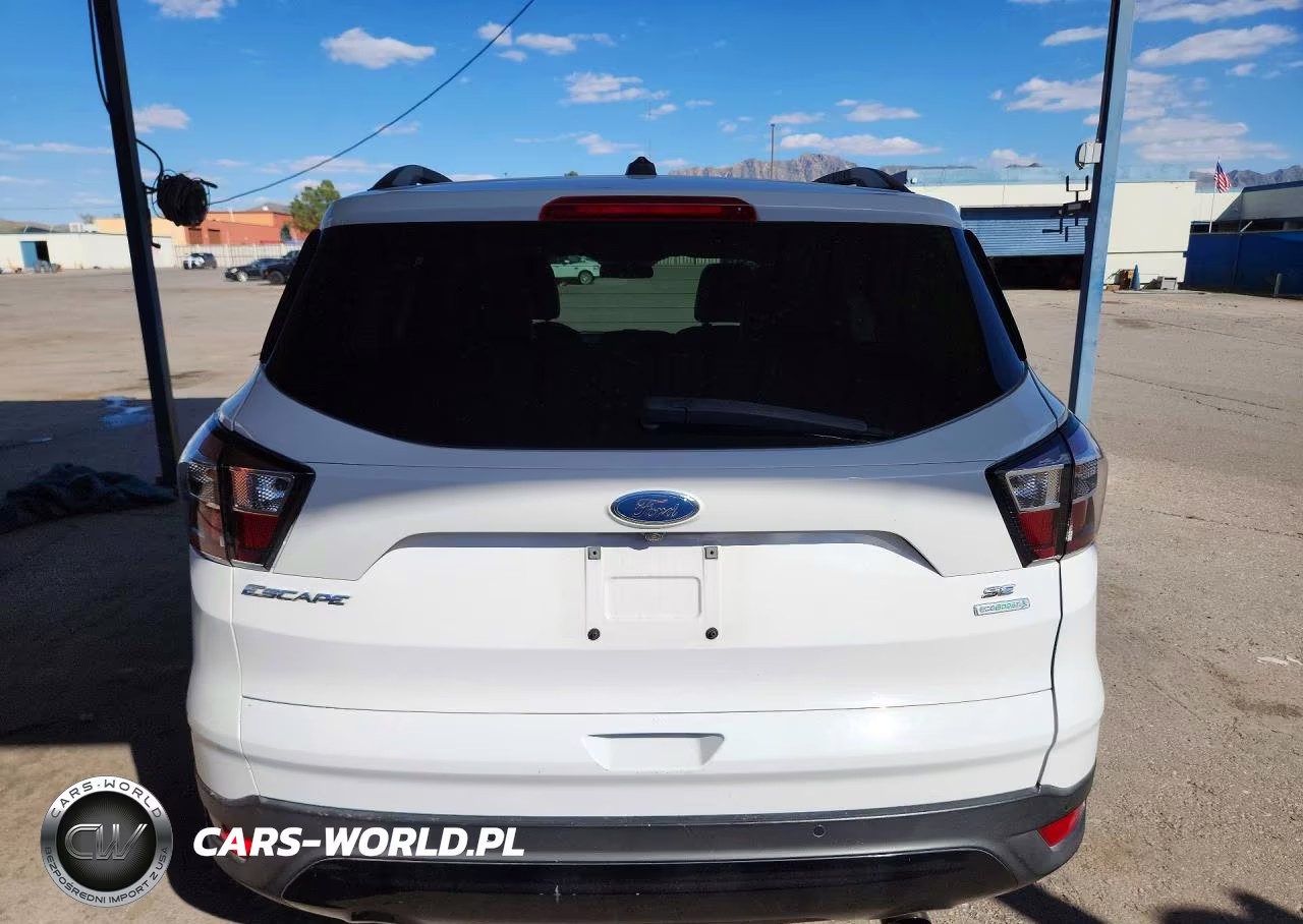 2017 Ford Escape Se VIN:1FMCU0GD4HUC12782 - 6